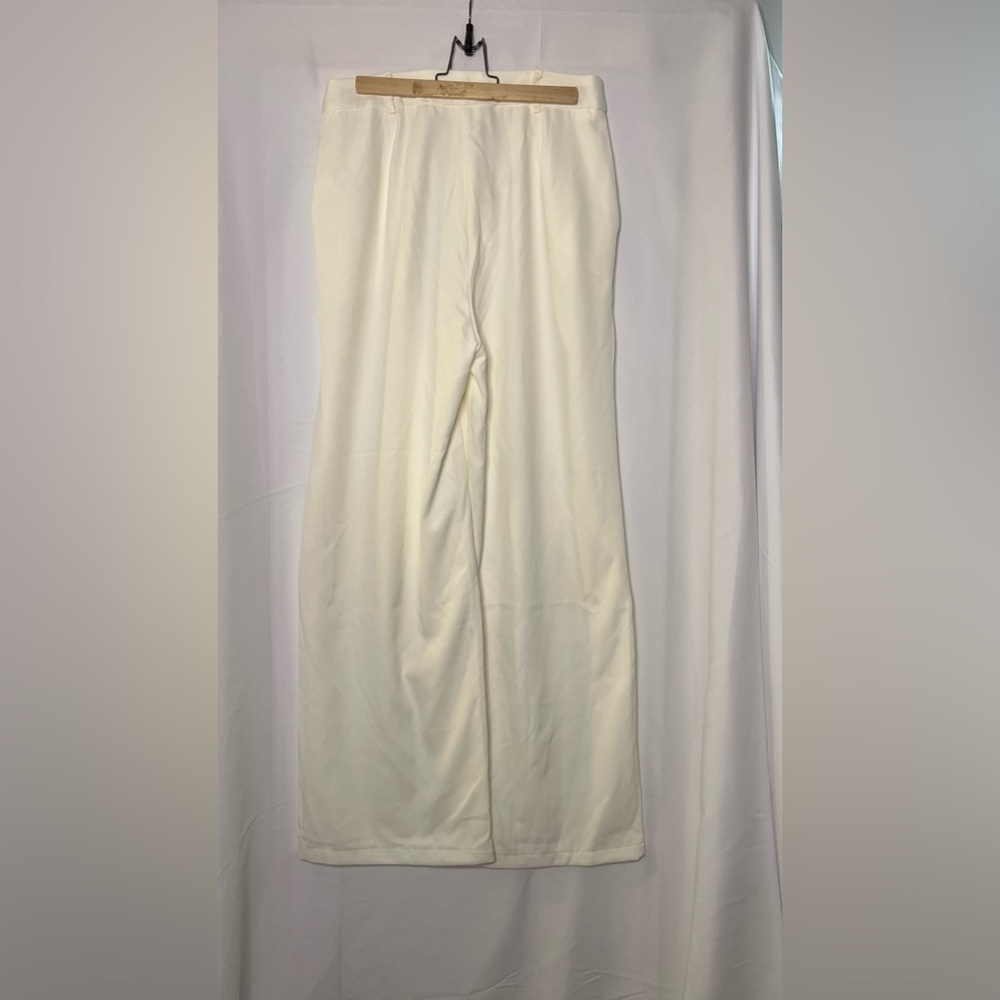 Princess Polly Huxley Set size 8 - Picture 5 of 10